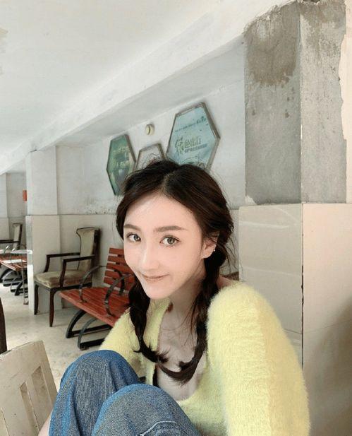 益扎前女友爆料视频,揭秘昔日恋情内幕 第2张 益扎前女友爆料视频,揭秘昔日恋情内幕 第2张